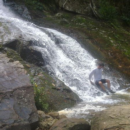 Pousada Canto Do Lago Piracaia Ngoại thất bức ảnh