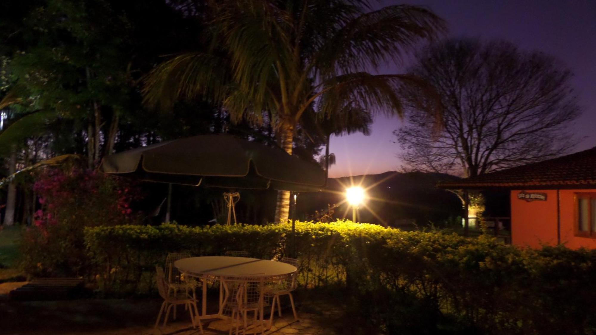 Pousada Canto Do Lago Piracaia Ngoại thất bức ảnh