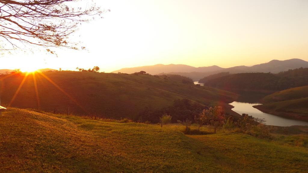 Pousada Canto Do Lago Piracaia Ngoại thất bức ảnh