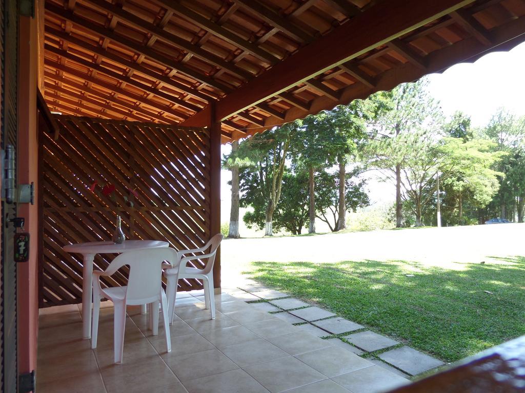 Pousada Canto Do Lago Piracaia Ngoại thất bức ảnh
