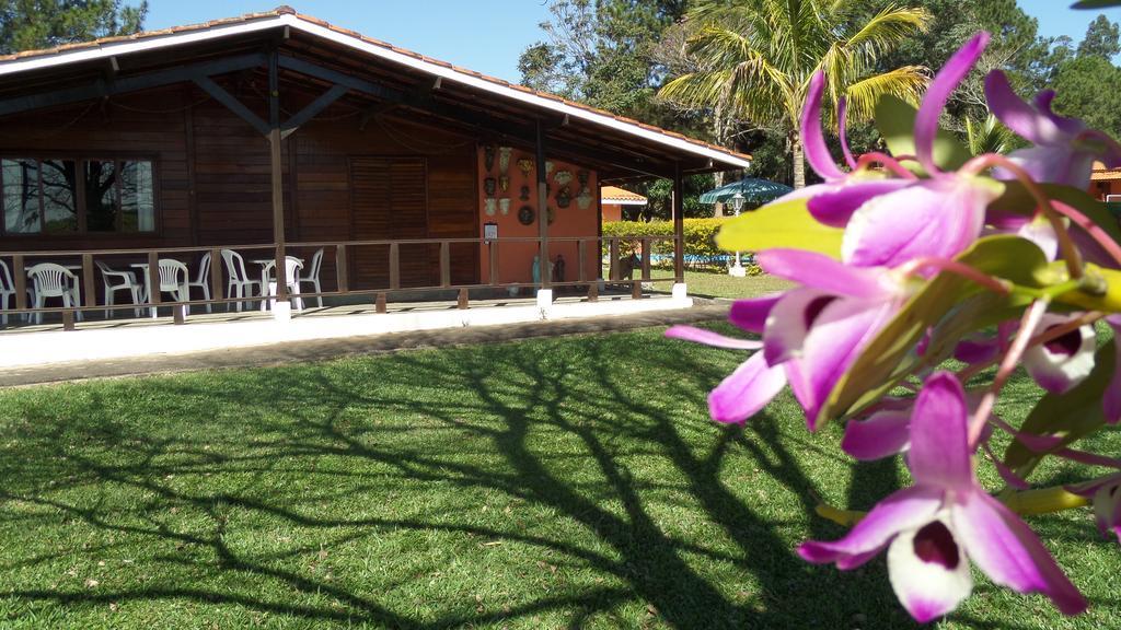 Pousada Canto Do Lago Piracaia Ngoại thất bức ảnh