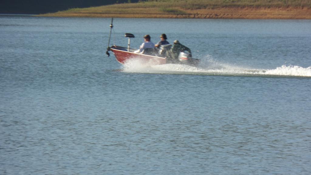 Pousada Canto Do Lago Piracaia Ngoại thất bức ảnh